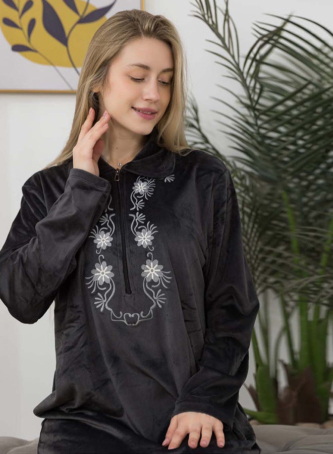 Elegant Velvet Maxi Galabeya Zipper Collar & Embroidery - Image 1